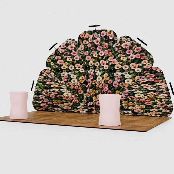 3x6m Petal Wall Booth Kit with 2 Oval Counters